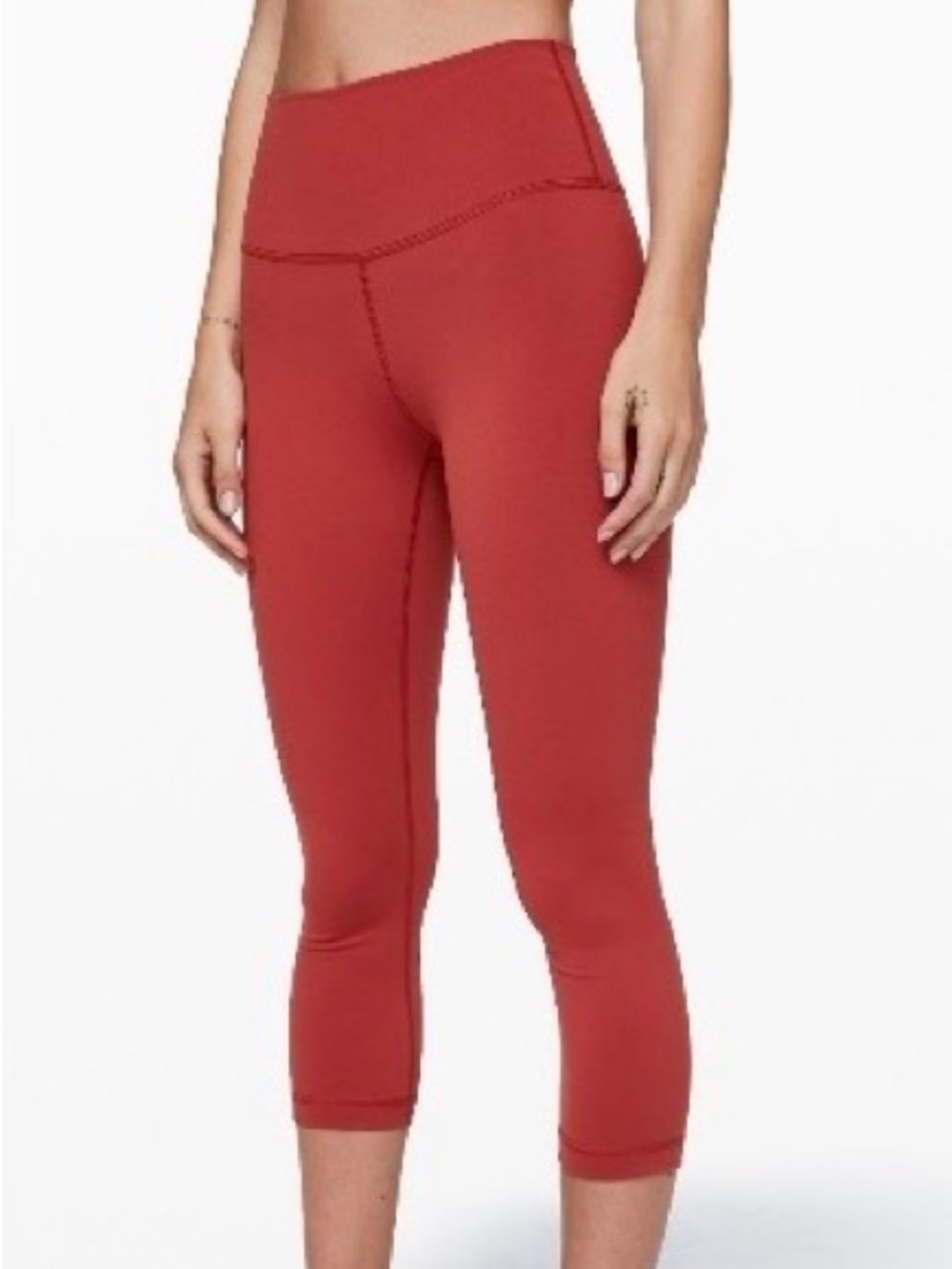 Lululemon Wunder-Under High Rise Cropped Legging. Size 8